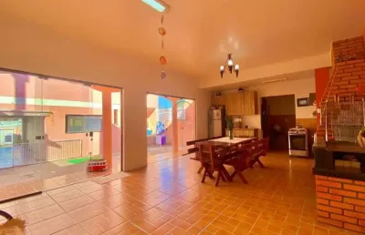 Sobrado com 3 dorm-suíte - área gourmet - sótão no são josé