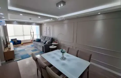Lindo apartamento de 2 dormitórios no centro , com 1 vaga de garagem  coberta