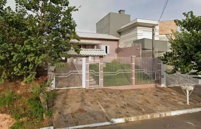Casa com 2 quartos à venda no Mont Serrat, Canoas 