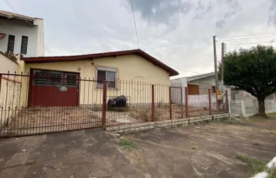 Casa com 4 quartos à venda no Hércules, Canoas 