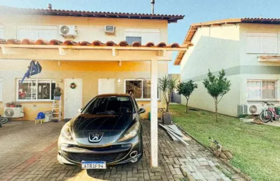 Sobrado de 3 dormitórios em condomínio , bairro fatima em canoas