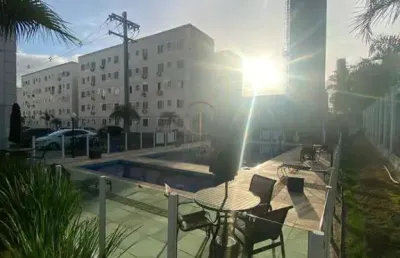 Apartamento térreo com 2 dormitórios e 2 espaços externos, 1 vaga, no bairro são josé, condomínio porto ágata.