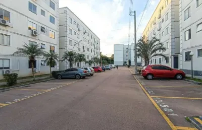 Apartamento de 02 dormitórios reformado, com vaga de garagem e água quente, em andar baixo no bairro são josé
