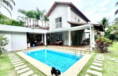 Casa em condominio de alto padrão em vargem grande! 4 quartos com 4 suites