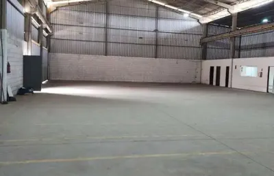 Barracão / Galpão / Depósito para alugar no CIVIT II, Serra 