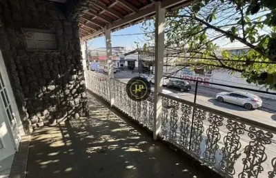 Casa residencial de 02 quartos/suíte com excelente localização em jardim limoeiro
