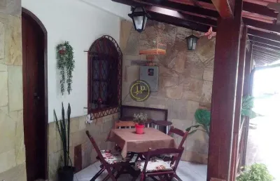 Casa residencial 100m² de 3 quartos com excelente localização em santa luíza