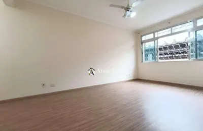 Apartamento térreo, aparecida, localização privilegiada!próximo a praia!aqui na anne lopes corretora!