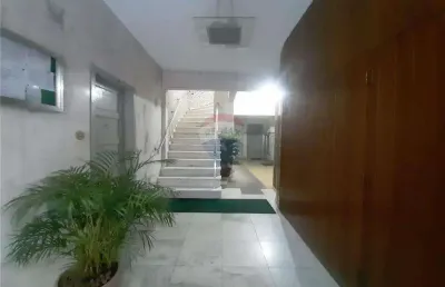 Apartamento à venda com 2 quartos, prédio sem elevador em são cristóvão, rio de janeiro