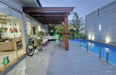 Imperdível oportunidade: casa à venda em santo ângelo-rs, bairro centro, 3 quartos, 1 suíte, 2 salas, 4 banheiros, 5 vagas, 302m².piscina.