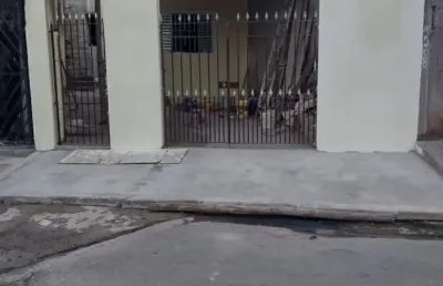 Casa com 3 quartos à venda na Rua Gilberto Freyre, Parque Residencial Cocaia, São Paulo