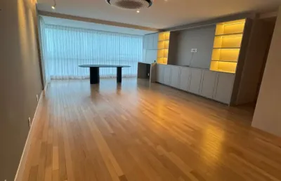 Apartamento totalmente reformado / 2 suítes / atalaia ....