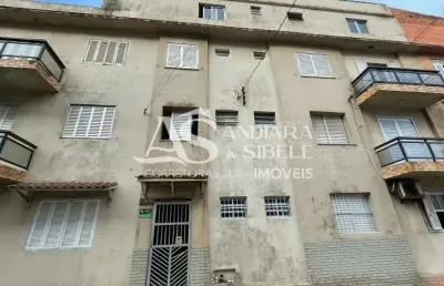 Vende com exclusividade apartamento 2 dormitórios de frente a 100 metros do mar!!!!
