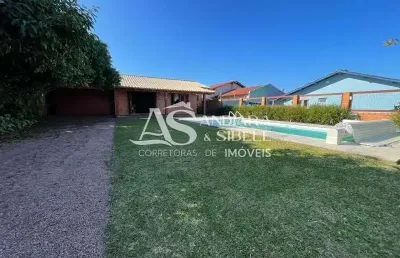 Casa com 5 quartos à venda na Zona Nova, Tramandaí 