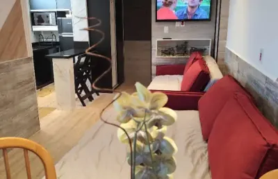 Maravilhoso lindo e impecável apartamento 100 % frente mar guilhermina