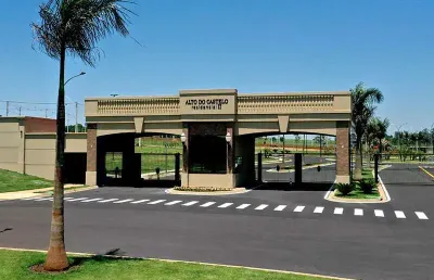 Lotes a partir de 308 m² à venda condomínio alto do castelo