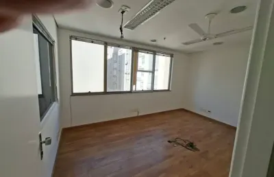 Sala comercial, com 90,0 m², a 3 quadras da av. paulista e estação brigadeiro do metrô