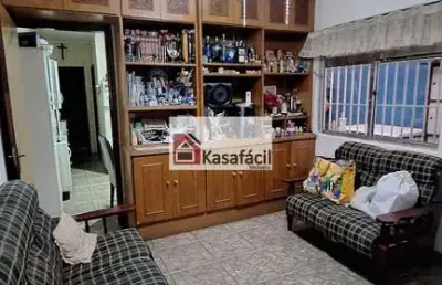 Casa térrea com 3 dormitórios na vila mascotepara vender!!!