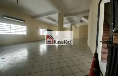 Prédio comercial no campo belo  com 6 salas e vão livre 5 vagas!