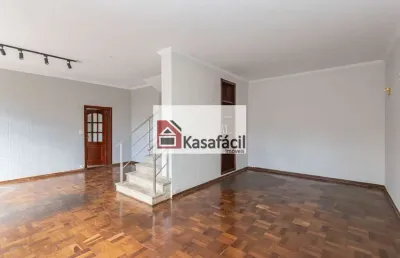 Casa com 3 quartos para alugar na Rua Michigan, Brooklin, São Paulo