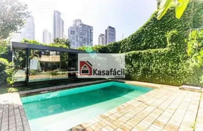 Casa com 3 quartos para alugar na Rua Bernardino de Campos, Campo Belo, São Paulo