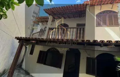 Casa duplex 3 quartos são pedro da aldeia - rj - centro