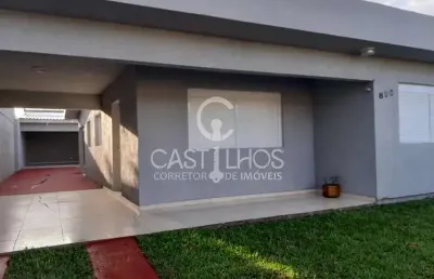 Excepcional casa com 5 dormitórios em área nobre de tramandaí