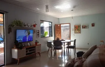 Linda casa a venda na quadra 13 smpw - no residencial pinheiro 2  casa com 3 quartos amplos sendo uma suíte + uma suíte separada local super tranquilo