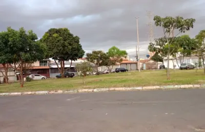 Casa simples a venda na qr 206 em samambaia casa com 2 quartos na frente  e uma casa de fundos