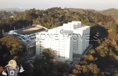 Vende-se  apto com 50,29m², com 2 dormitórios,  sala, cozinha, área de serviço, banheiro e 1 vaga de garagem.