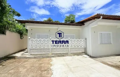 Casa linear, com 2 quartos recém construída em niterói