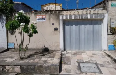 Casa com 2 suìtes e vaga pra 2 carros! amplo espaço, no bairro cajazeiras