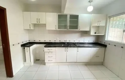 Casa à venda no centro no bairro vila thereza - vinhedo - são paulo - sp