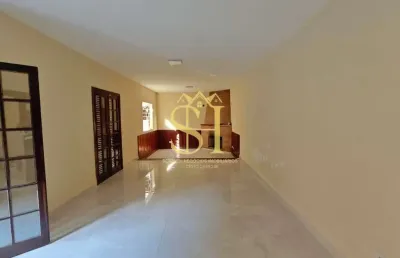 Casa em condomínio fechado com 4 quartos para alugar na gabiarra, 100, gramado, cotia por r$ 4.396