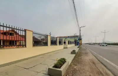 Casa para locação no bairro meia praia em navegantes sc!