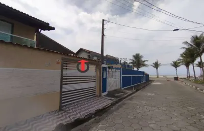 Sobrado com acabamento de alto padrão e vista para o mar – 2 suítes