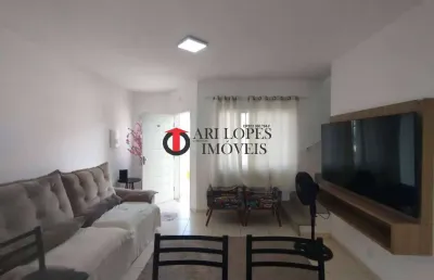 Sobrado para locação definitiva em condomínio fechado – 2 dormitórios