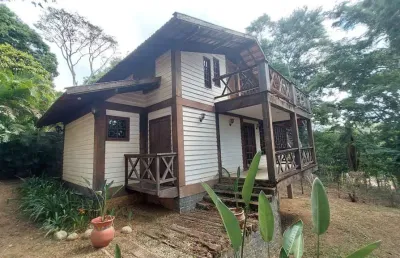 Casa à venda na Vila Margarida, Miguel Pereira 