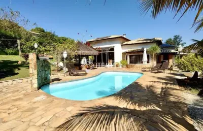 Casa de luxo no city castelo: exclusividade, conforto e natureza!