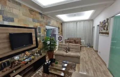 Casa com 4 quartos à venda na Praça Bagatelle, São Luiz, Belo Horizonte