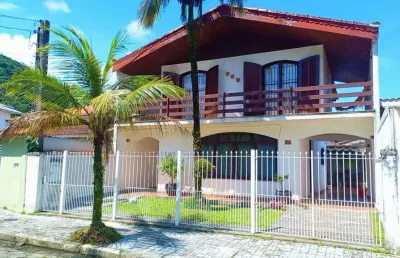 Casa com 3 quartos à venda na Avenida Ademar De Barros, 252, Centro, Mongaguá