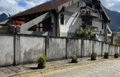 Casa para venda em nova friburgo, cônego, 5 dormitórios, 2 suítes, 4 banheiros, 5 vagas