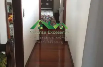 Cobertura para venda em nova friburgo, centro, 3 dormitórios, 1 suíte, 3 banheiros, 2 vagas