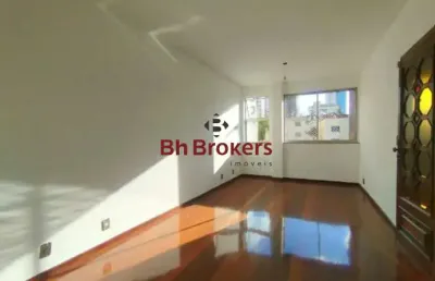 Cobertura com 04 quartos e 235m² para locação no bairro serra