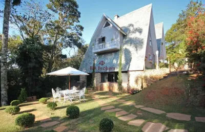 Casa com 5 quartos para locação no bosque da ribeira.