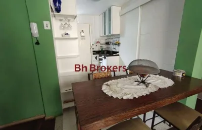 Apartamento mobiliado com 2 quartos para locação no vila paris.