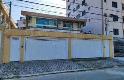 Sobrado à venda com 3 quartos e churrasqueira na vila tupi - praia grande