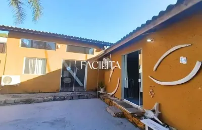 Casa com 2 quartos para alugar na servidão capitão carlos lamarca, 49, campeche, florianópolis por r$ 4.500