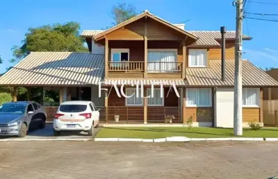 Casa em condomínio fechado com 3 quartos para alugar na estrada cristóvão machado de campos, 2270, vargem grande, florianópolis por r$ 9.350