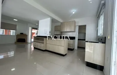 Casa com 3 quartos para alugar na rua grumixama, 100, campeche, florianópolis por r$ 6.500